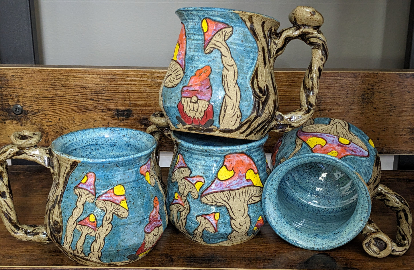 Psykedelisk Soppkrus – Håndlaget Keramikk