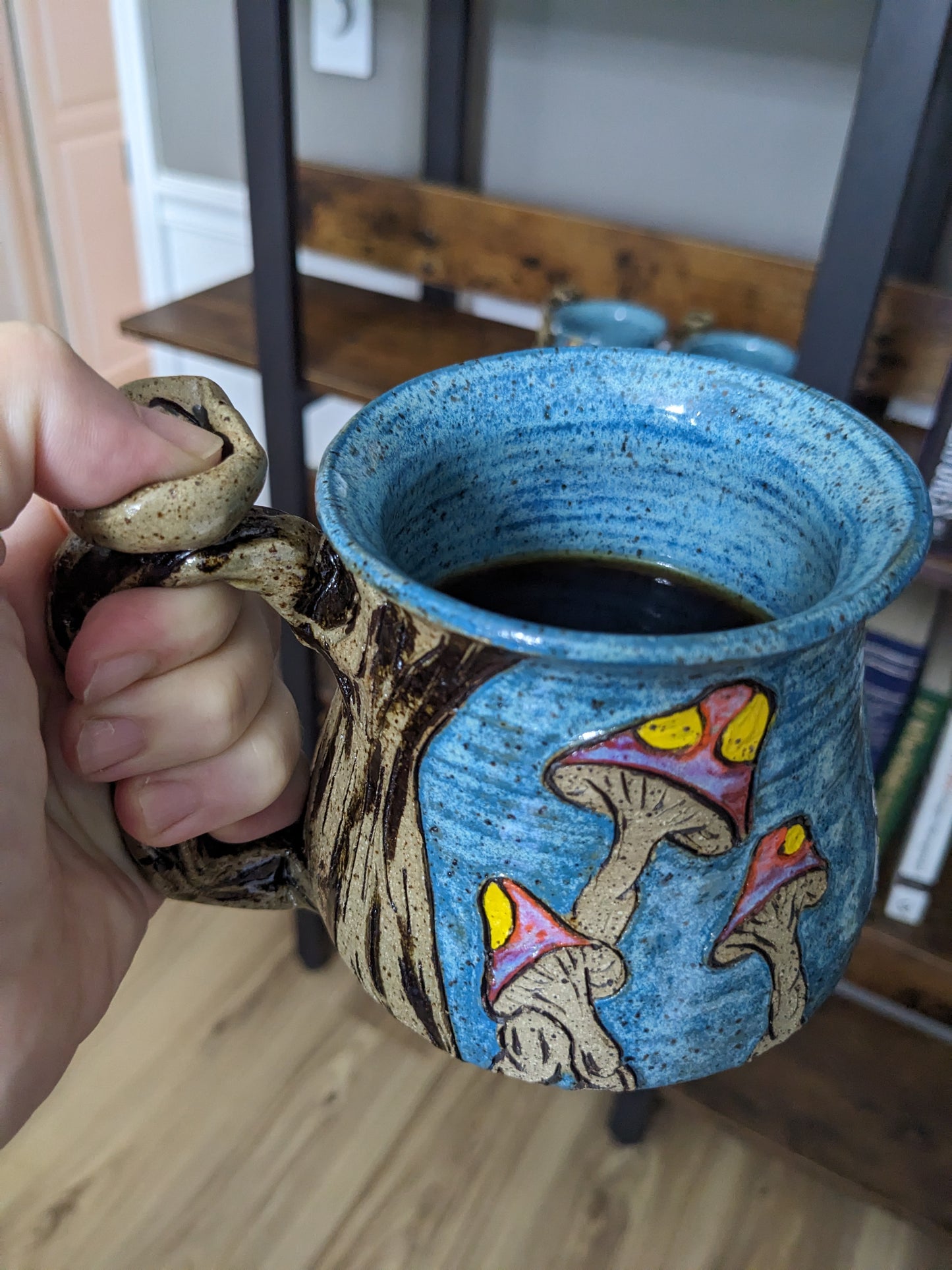 Psykedelisk Soppkrus – Håndlaget Keramikk