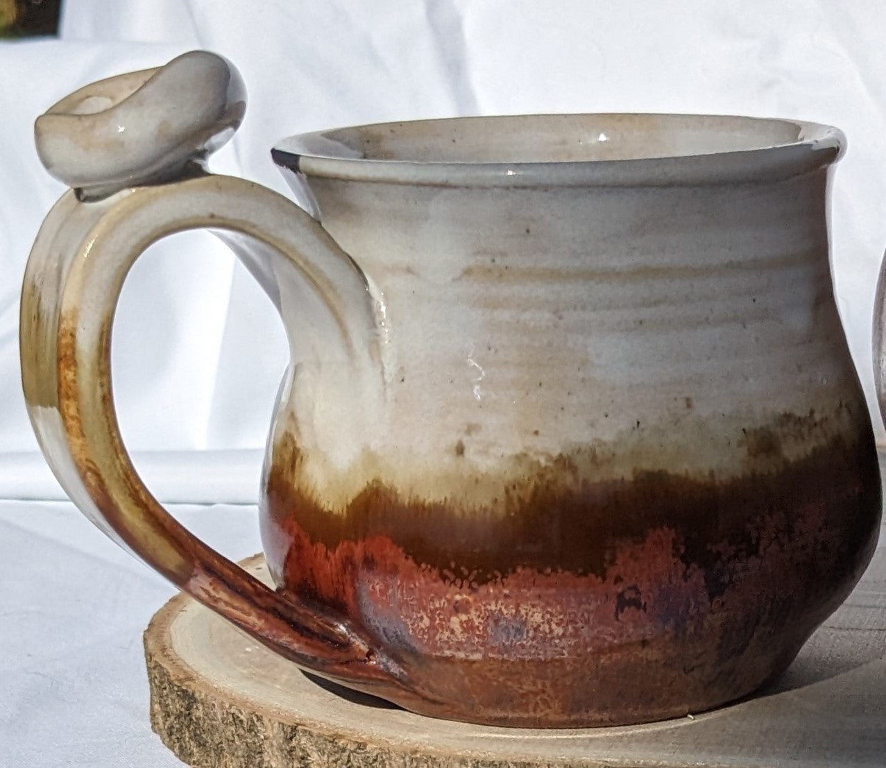 Rustikk Keramikkrus i Krem, Brun og Kobber