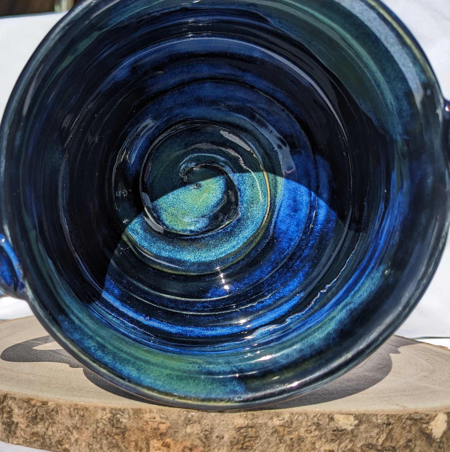 Nordlys Skål – Håndlaget Keramikk med Furutrær