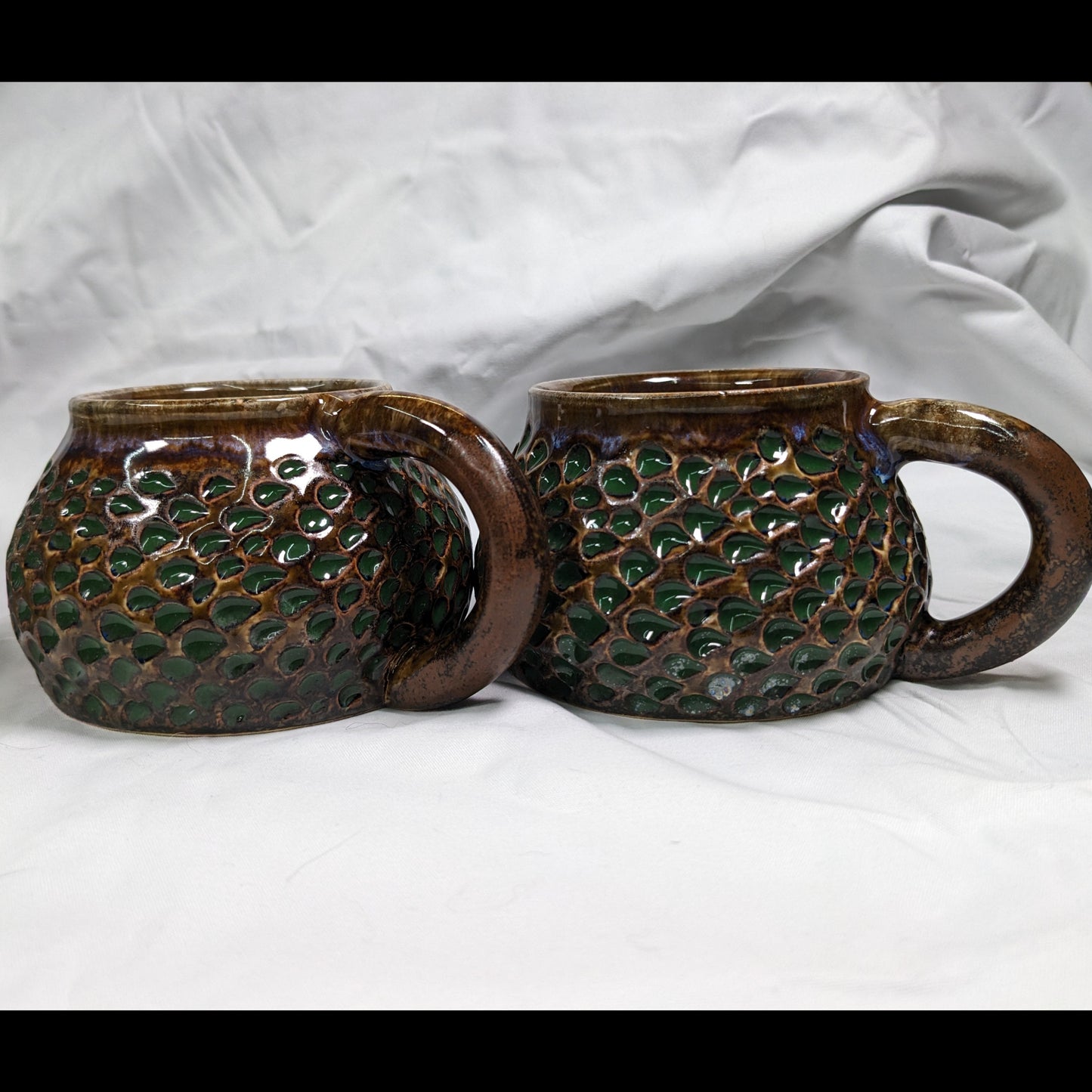 Rund Retro Krus - grønne prikker