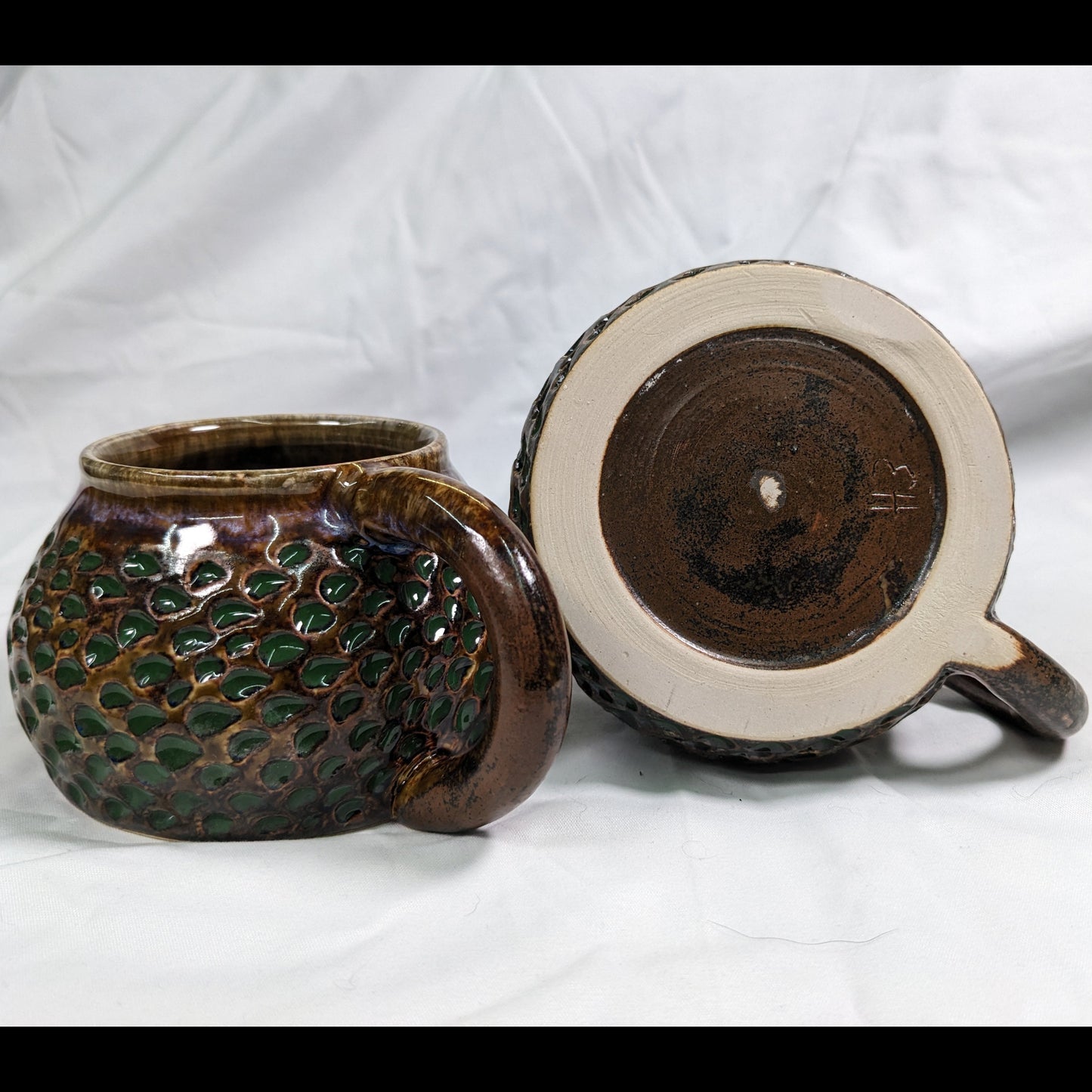 Rund Retro Krus - grønne prikker