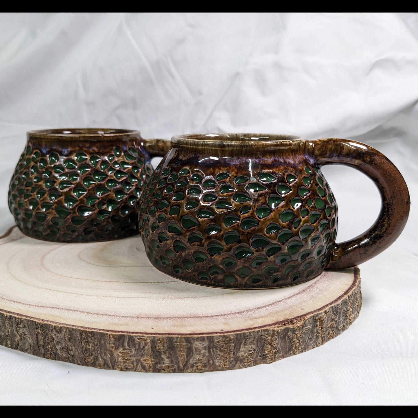 Rund Retro Krus - grønne prikker