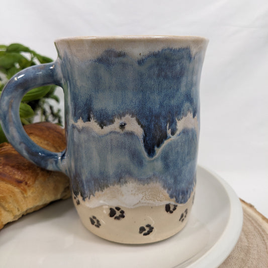 Handmade ceramic mug – beach with paw prints