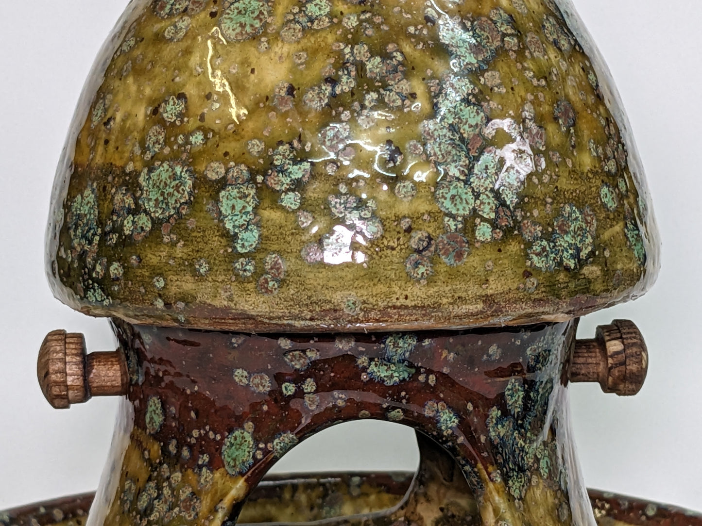 Handmade Mushroom Bird Feeder – "Lavstein" Glaze