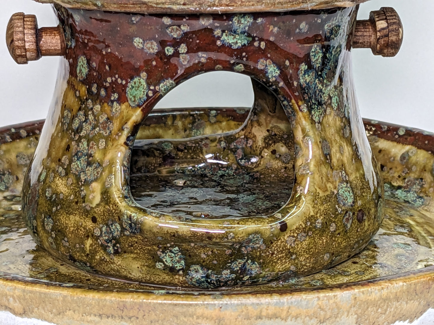 Handmade Mushroom Bird Feeder – "Lavstein" Glaze