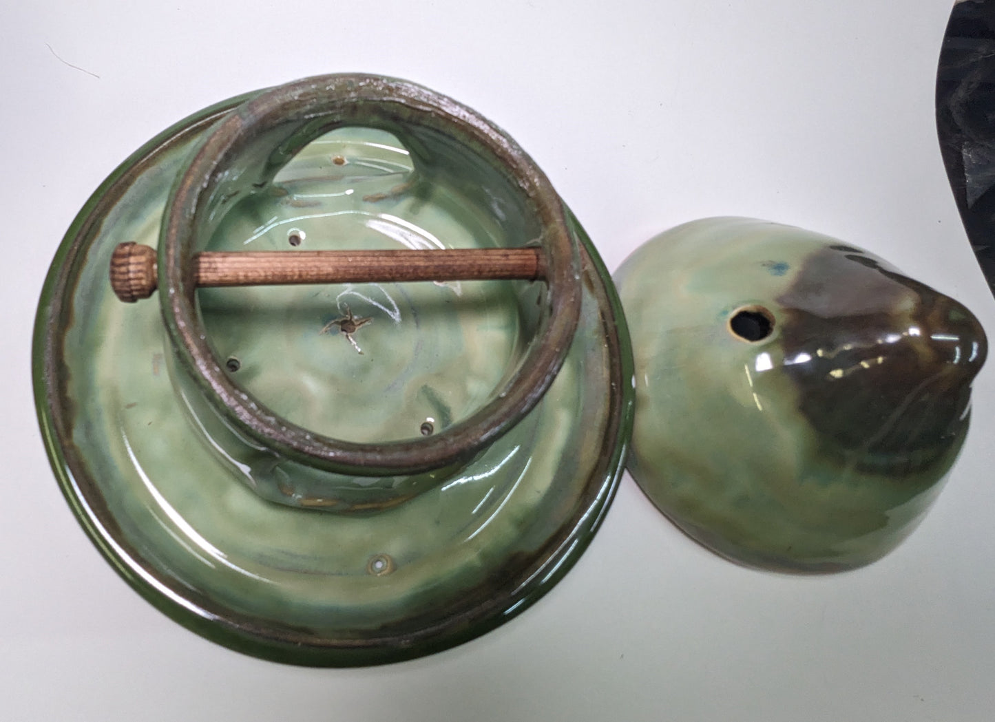 Handmade Mushroom Bird Feeder – "Moss" Glaze | Mushroom Bird Feeder