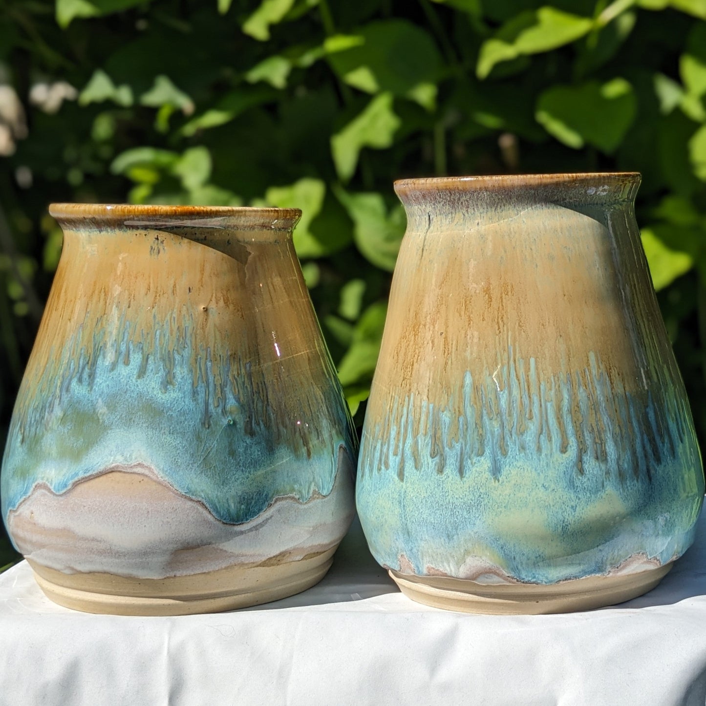 Håndlaget keramisk vase med blågrønn glasur – Handmade Ceramic Flower Vase