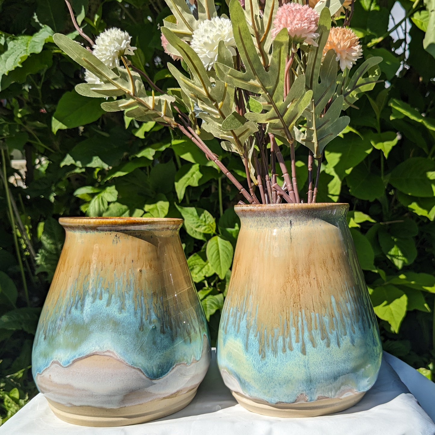 Håndlaget keramisk vase med blågrønn glasur – Handmade Ceramic Flower Vase