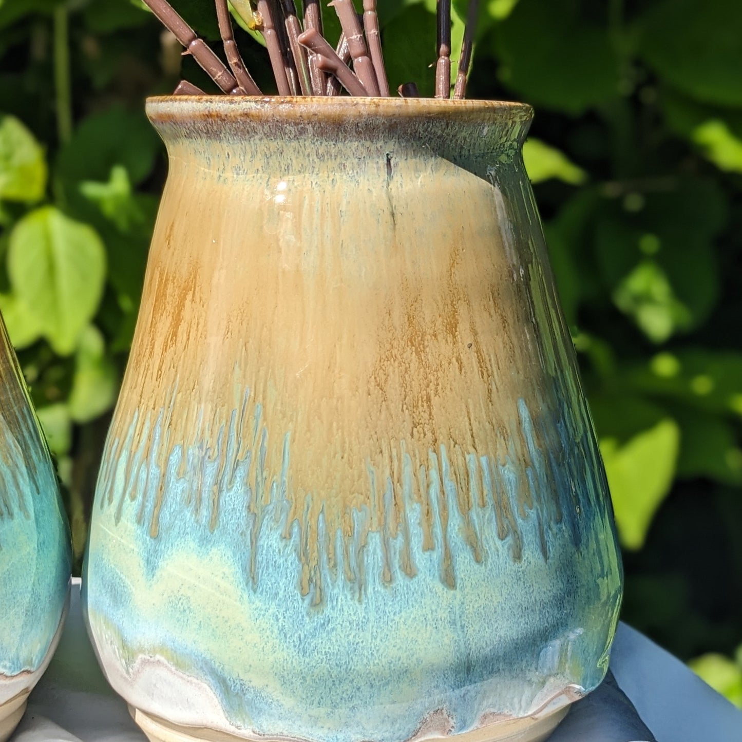 Håndlaget keramisk vase med blågrønn glasur – Handmade Ceramic Flower Vase