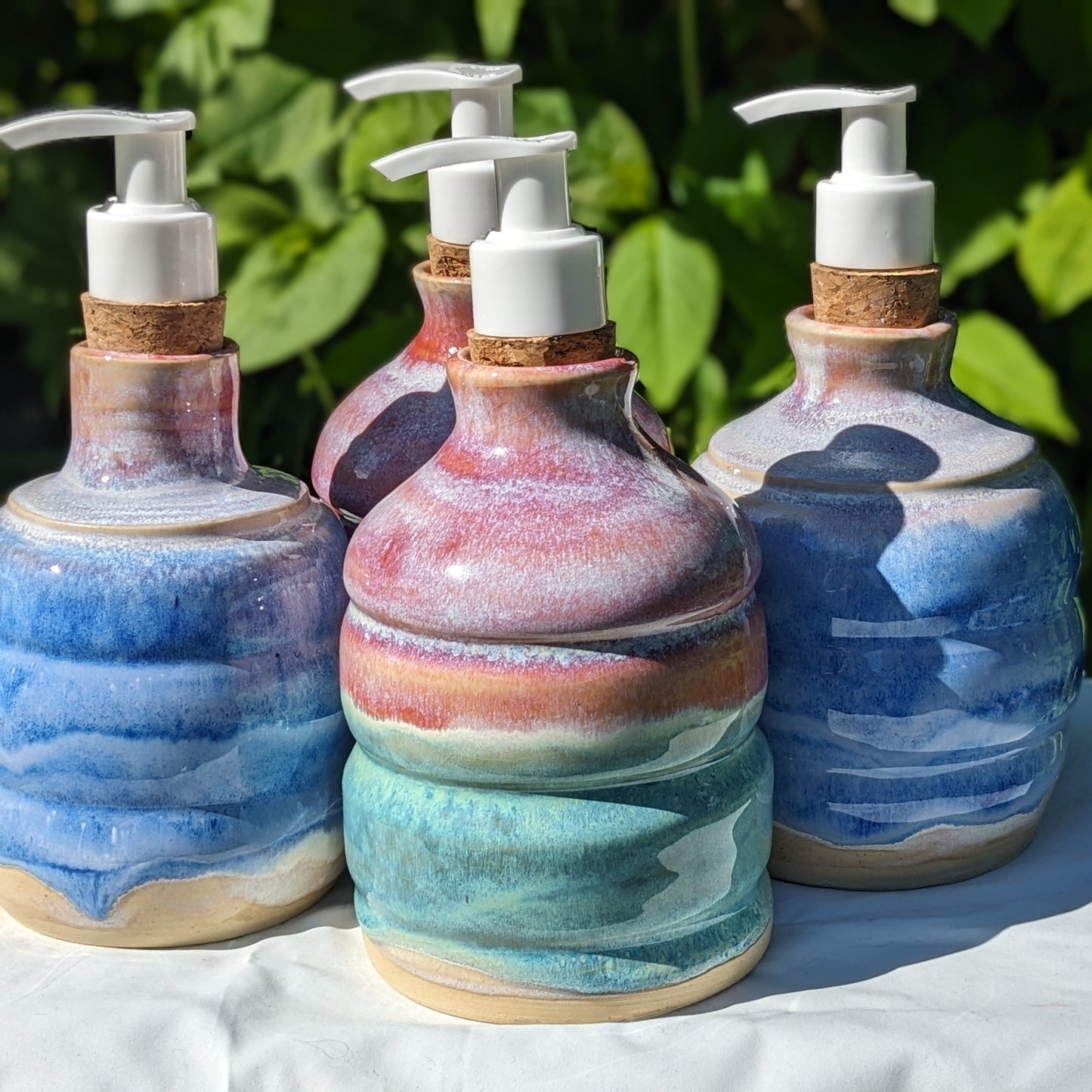 Håndlaget keramisk såpedispenser til bad og kjøkken – Ceramic Soap Dispenser