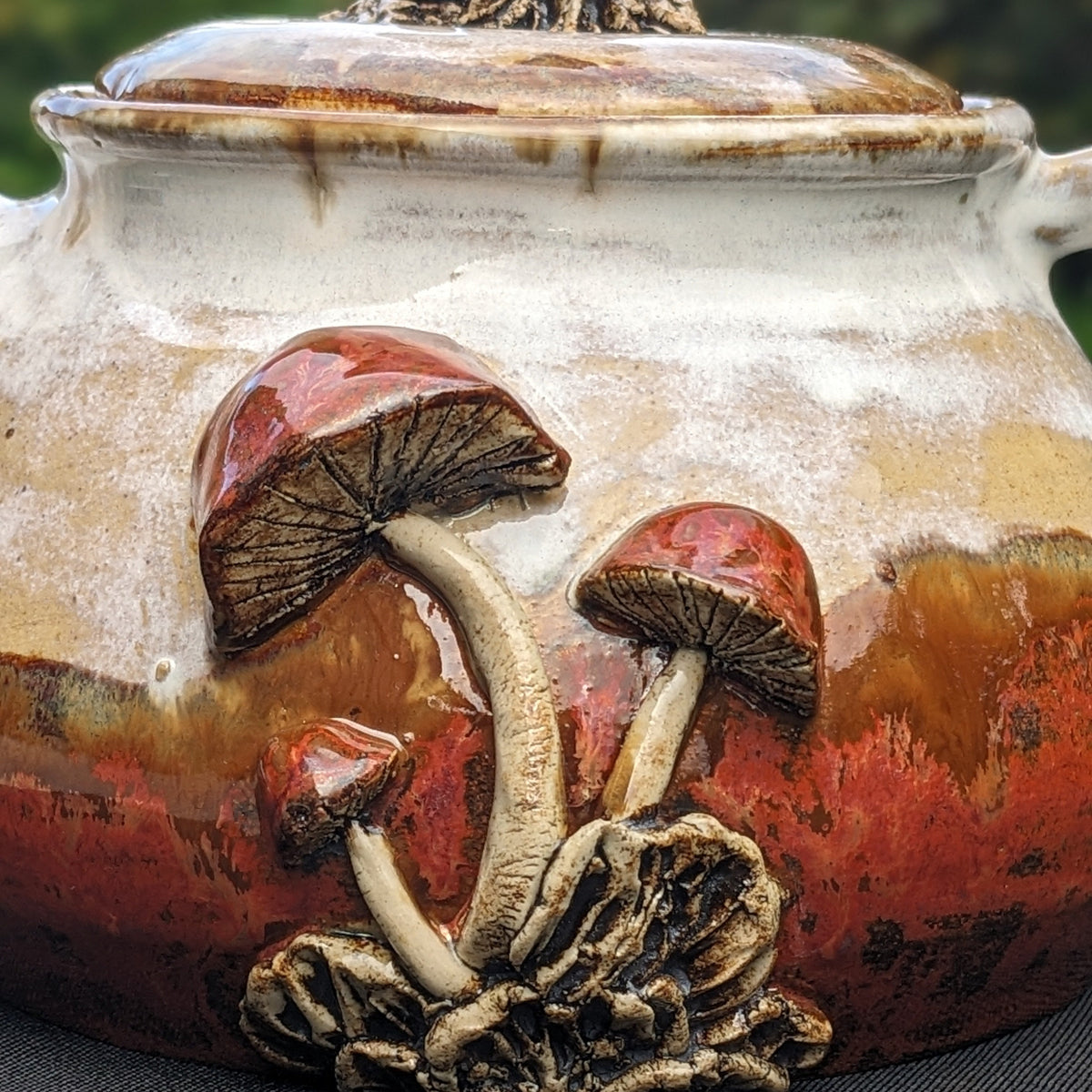 Håndlaget keramisk sopptekanne – Ancient Copper | Mushroom Teapot