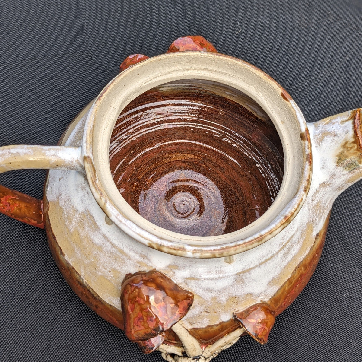 Håndlaget keramisk sopptekanne – Ancient Copper | Mushroom Teapot